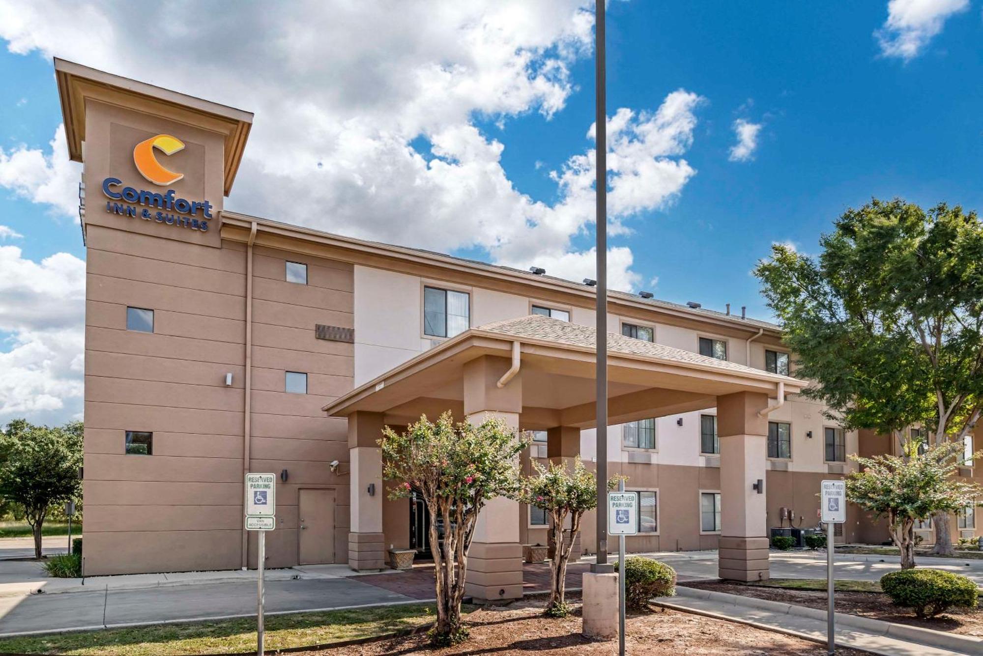 Comfort Inn & Suites Seguin Εξωτερικό φωτογραφία